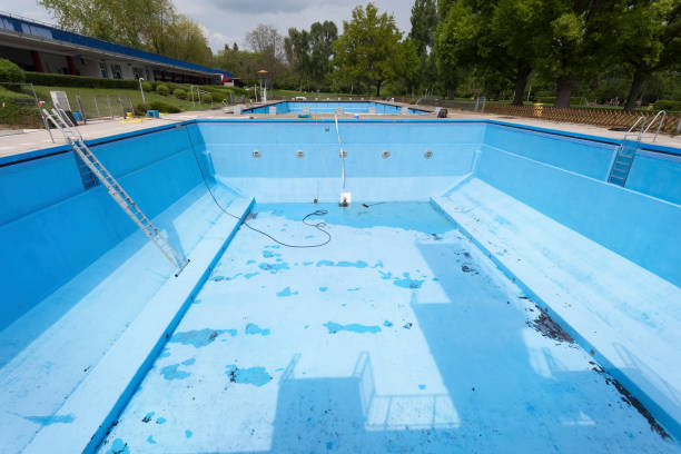 Best 24/7 water damage repair  in Beaverton, MI